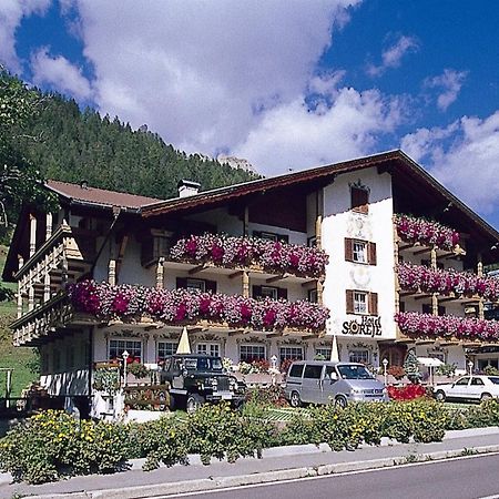 Hotel Garni Soreie Pozza di Fassa Bagian luar foto