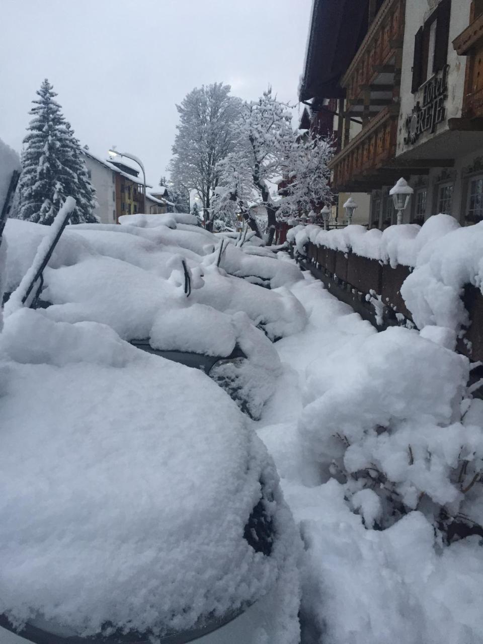 Hotel Garni Soreie Pozza di Fassa Bagian luar foto